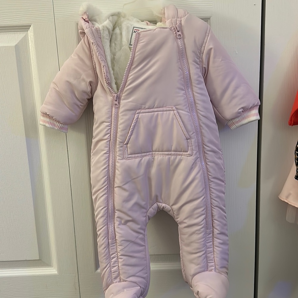Baby snowsuit size 6-9 months